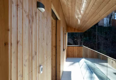 Holzarbeiten mit Präzision und Leidenschaft.